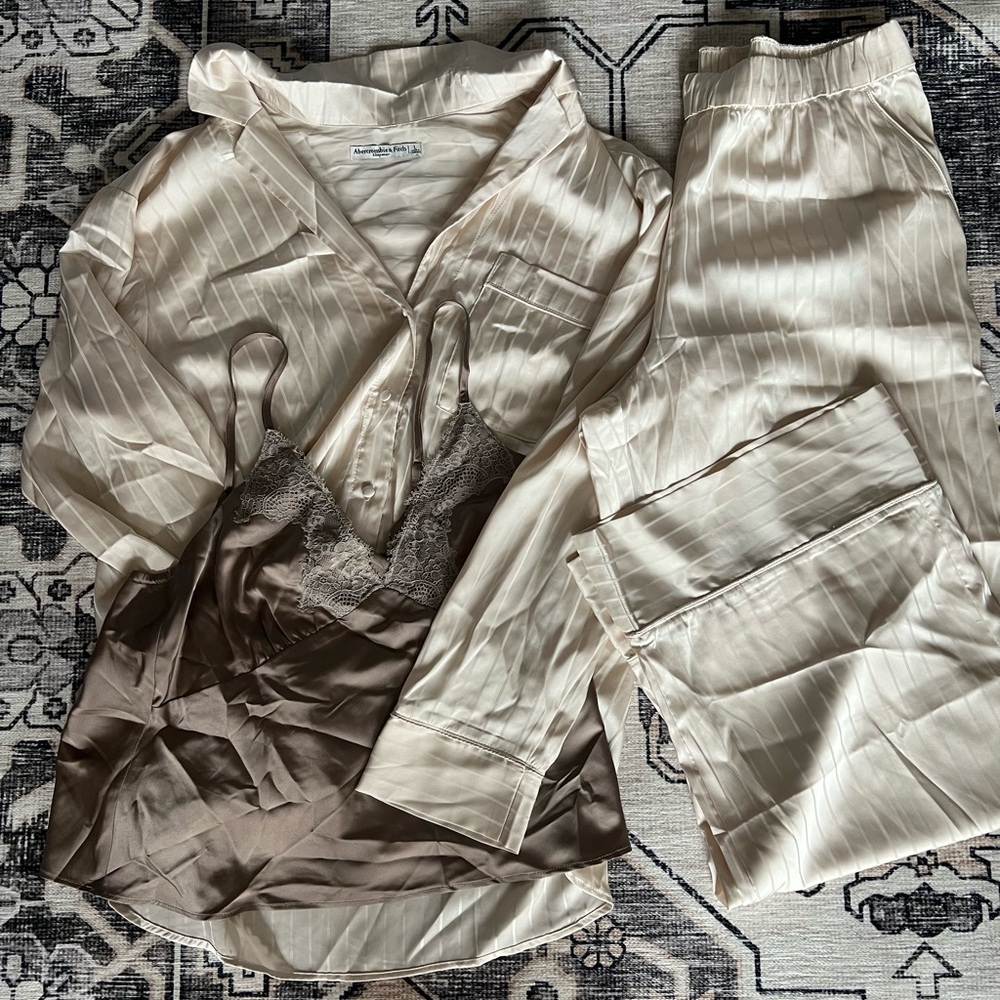 Abercrombie & Fitch Elegant Cream and Brown Pajama Set